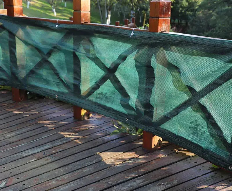 Tewango HDPE sun shade net, green mesh privacy screen for balcony and garden with grommets