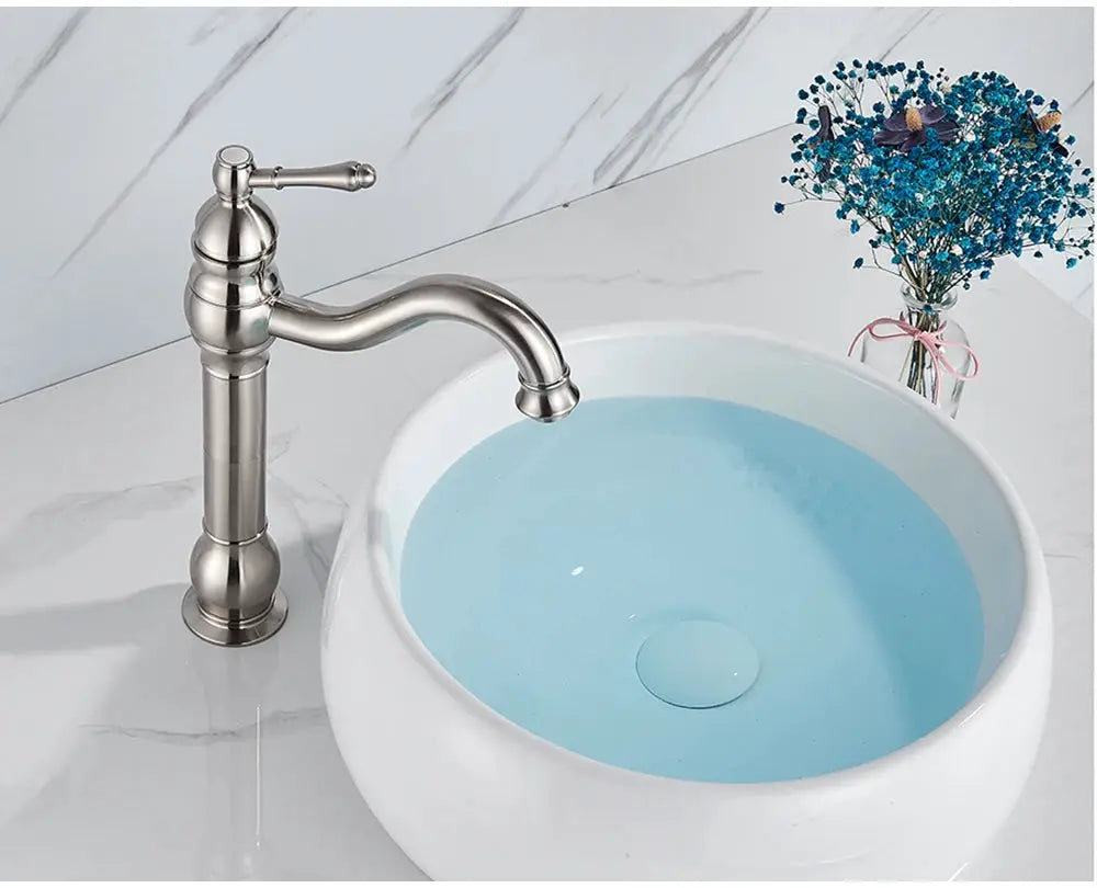 POIQIHY basin vessel faucet, deck-mounted single-hole mixer with curved spout, Simples Market.