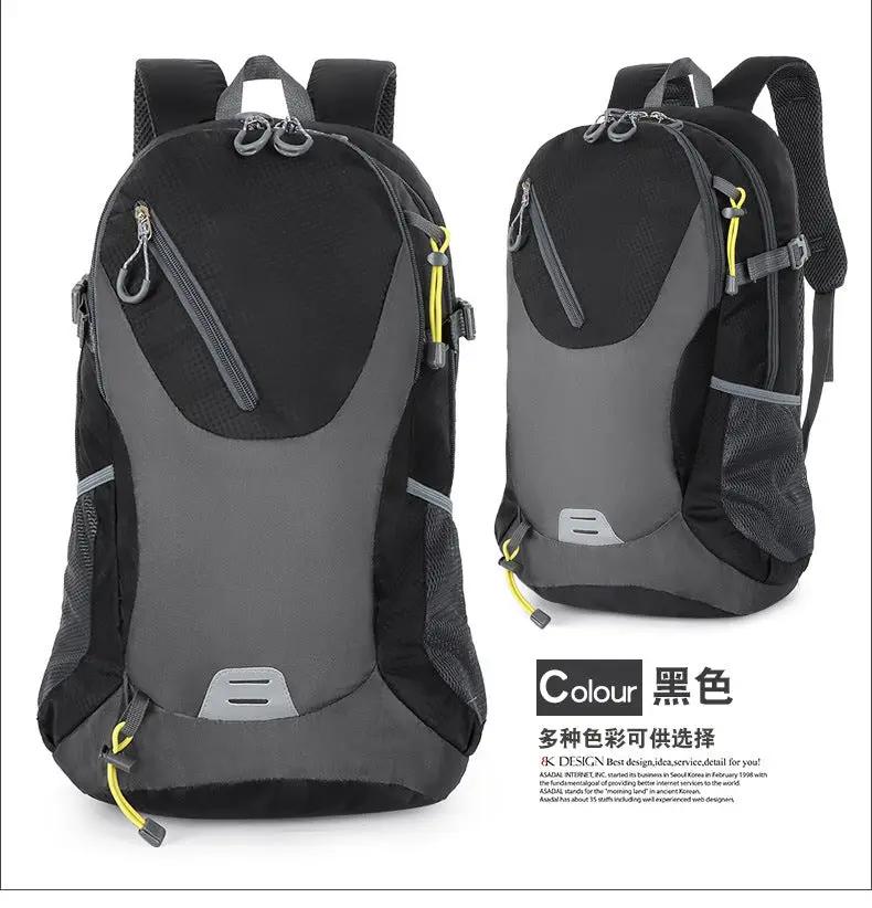 Two Classic 40L outdoor backpacks for men and women by Simples Market, waterproof gray/black with yellow zipper accents
