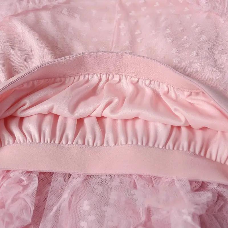 Pink mesh heart-printed skirt with elastic high waist and gathered tulle trim
