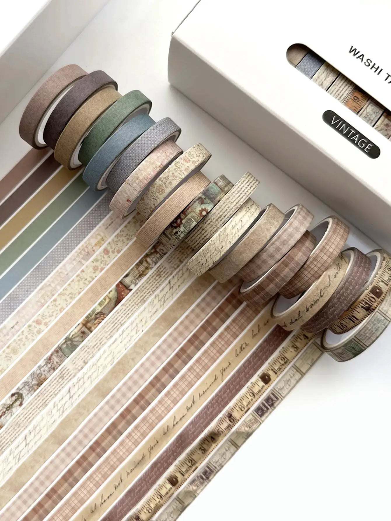 Simples Market 20 rolls of vintage washi tape with delicate floral and plant patterns