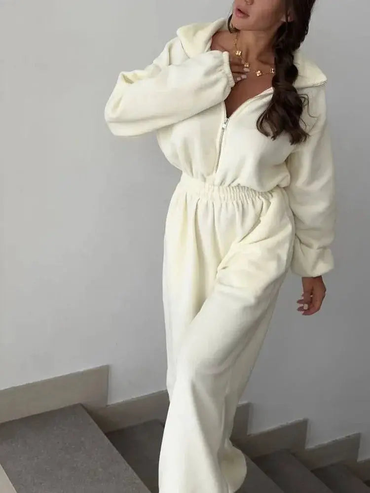 TrendFlow Contrast Color Jumpsuit for Women Sporty Street Style with Stretch Polyester Elastane