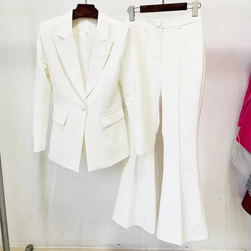 White women's blazer suit set by Simples Market with a single-button blazer and flare pants