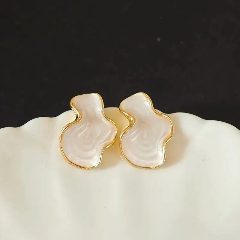 Abstract Alien White Cloud Irregular Stud Earring For Women Modern Minimalist Ear Jewelry Gift