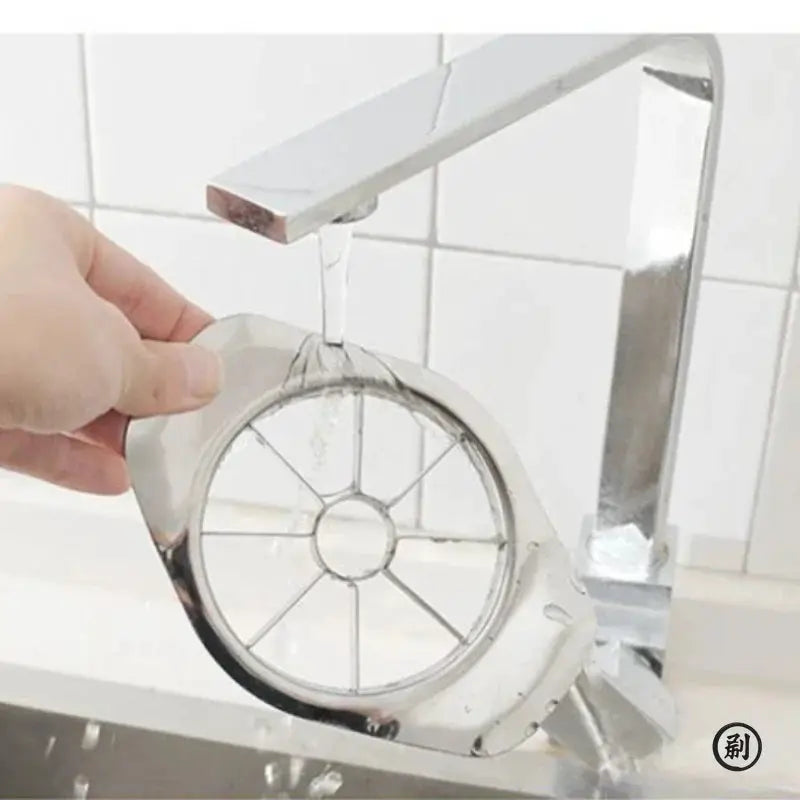 Stainless Steel Apple Cutter With Comfort Handle For Effortless Core And Slicing Fruits Kitchen Gadget