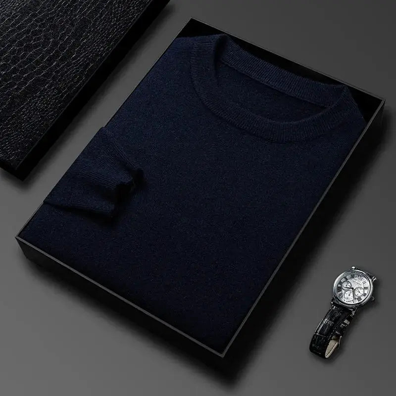 Simples Market men's navy knitted sweater, round-neck, long-sleeve, in a black gift box.