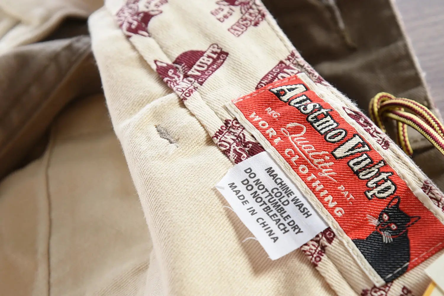 Men's beige twill driving pants, 100% cotton washed chinos, straight casual fit with red label patch