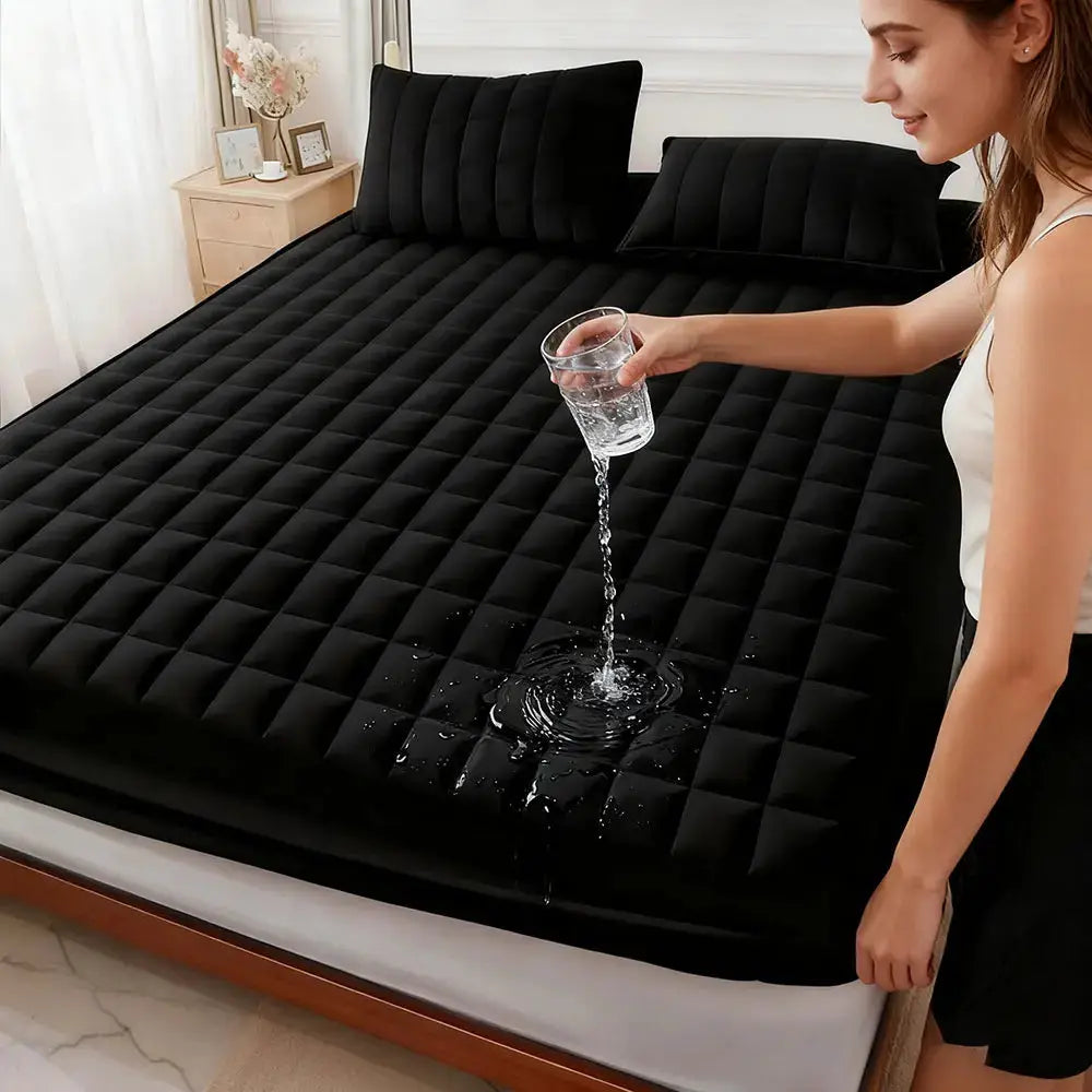 Mattress protector pad by Simples Market, black waterproof quilted, all-season breathable and noiseless
