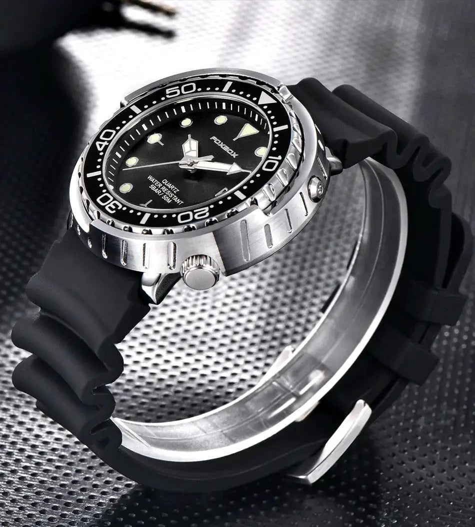 LIGE fashion diver watch, black dial with stainless steel case and black silicone strap