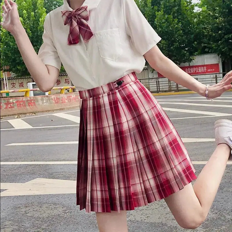 ZOKI plaid pleated mini skirt, red plaid, high-waisted design