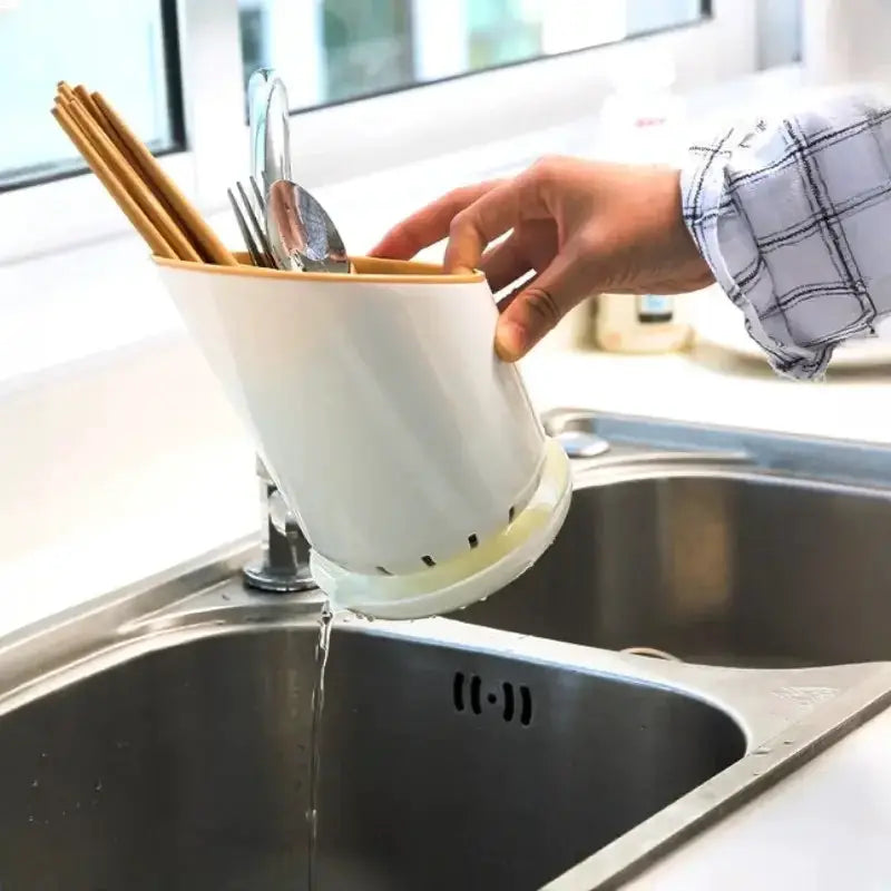 HomeEase Eco Friendly Plastic Storage Tube With Drain Plate For Quick Drying Chopstick Drain Box Kitchen Organizer