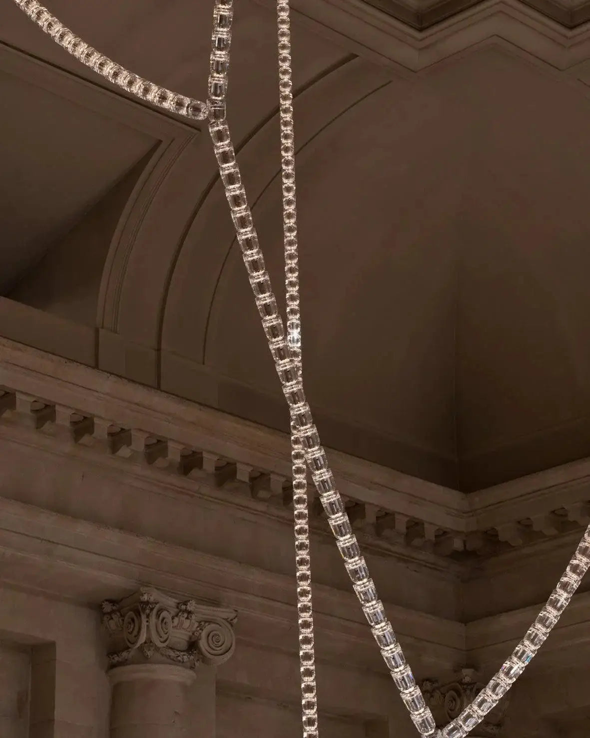 Chandelier ceiling light with crystal acrylic bead strands, multi‑strand adjustable chains for living room.