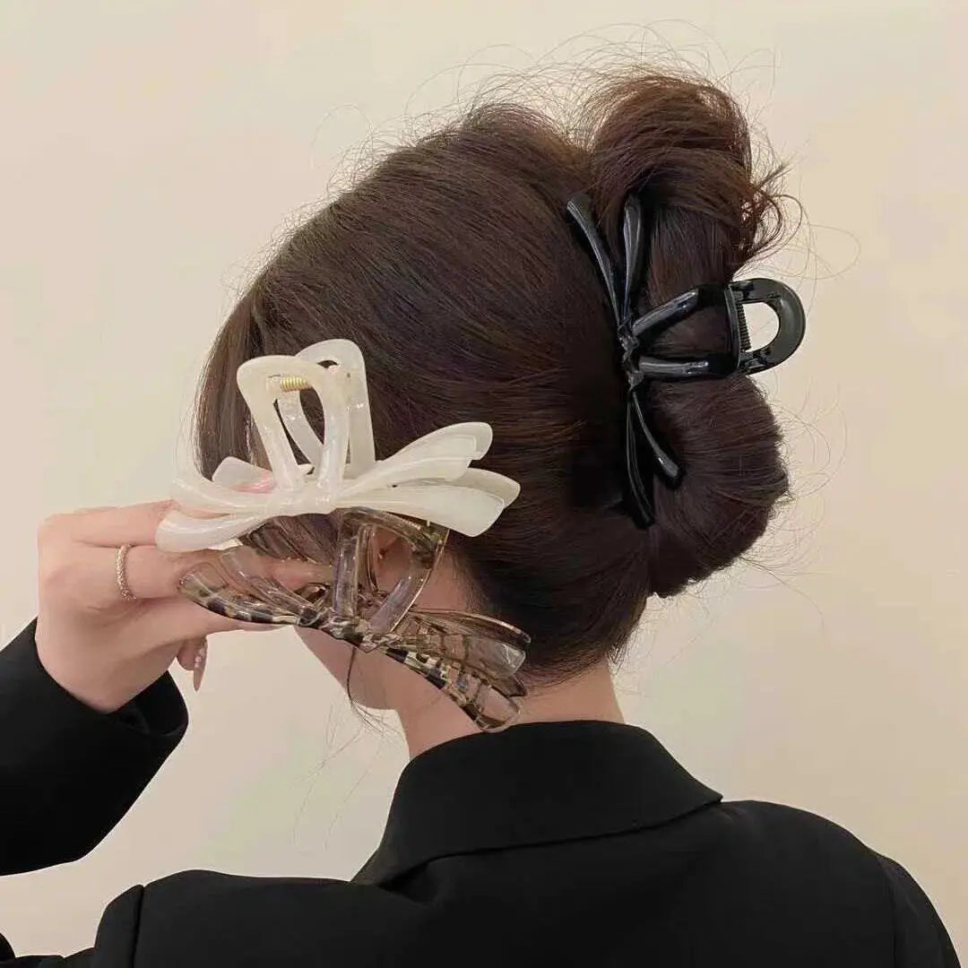 LuxeLocks Geometric Matte Hair Claw Set For Secure Slip Resistant Hold All Hair Types