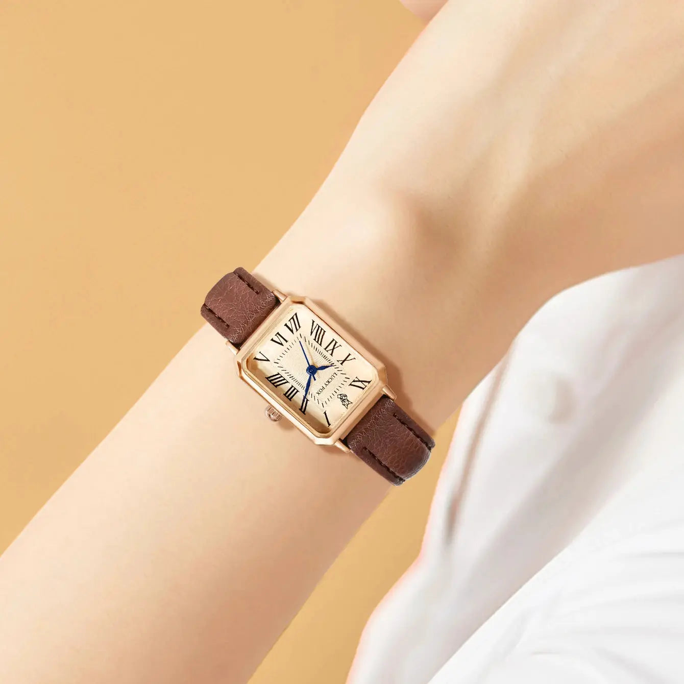 Retro Digital Dial Square Leather Strap Quartz Wristwatch For Women Casual Elegant Gift Timepiece