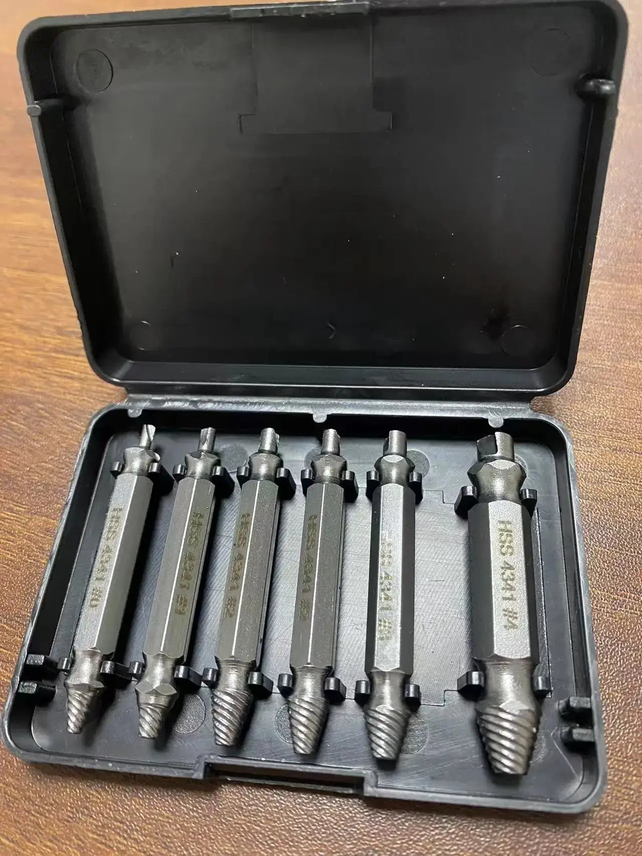 High Speed Steel HSS Drill Bit Screw Extractor Set For Stripped And Broken Screws Quick Removal Kit For DIY Enthusiasts