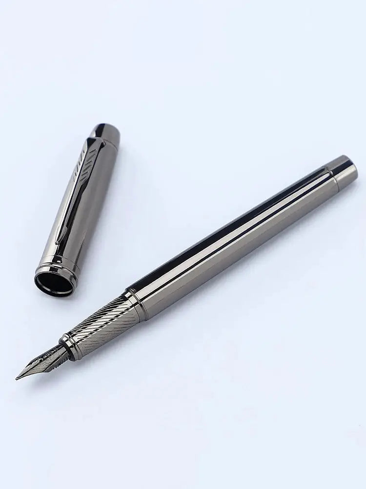 1 pc metal fountain pen by Simples Market, silver-gray with 0.5mm Lridium nib, cap off