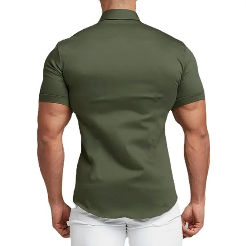 Men's slim-fit short-sleeve dress shirt in olive green by Simples Market