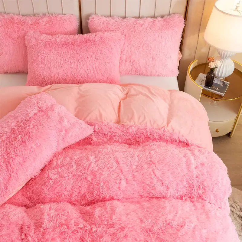 3-Piece Plush Duvet Cover Set in pink by Simples Market, fluffy cozy bedding with pillow shams