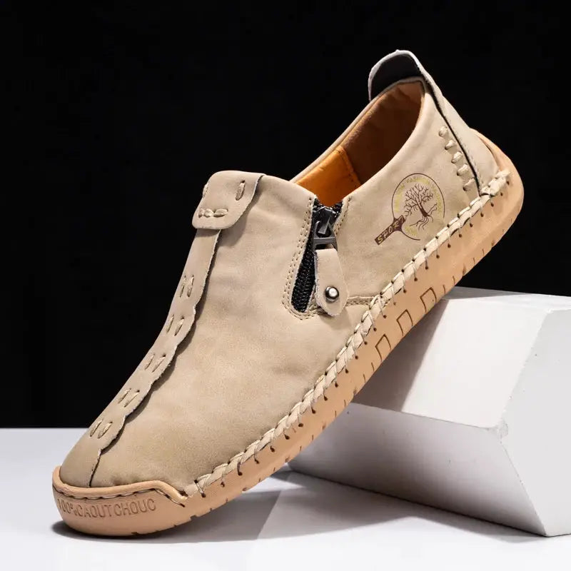 Simples Market handmade beige leather men’s slip-on loafers with moccasin stitching