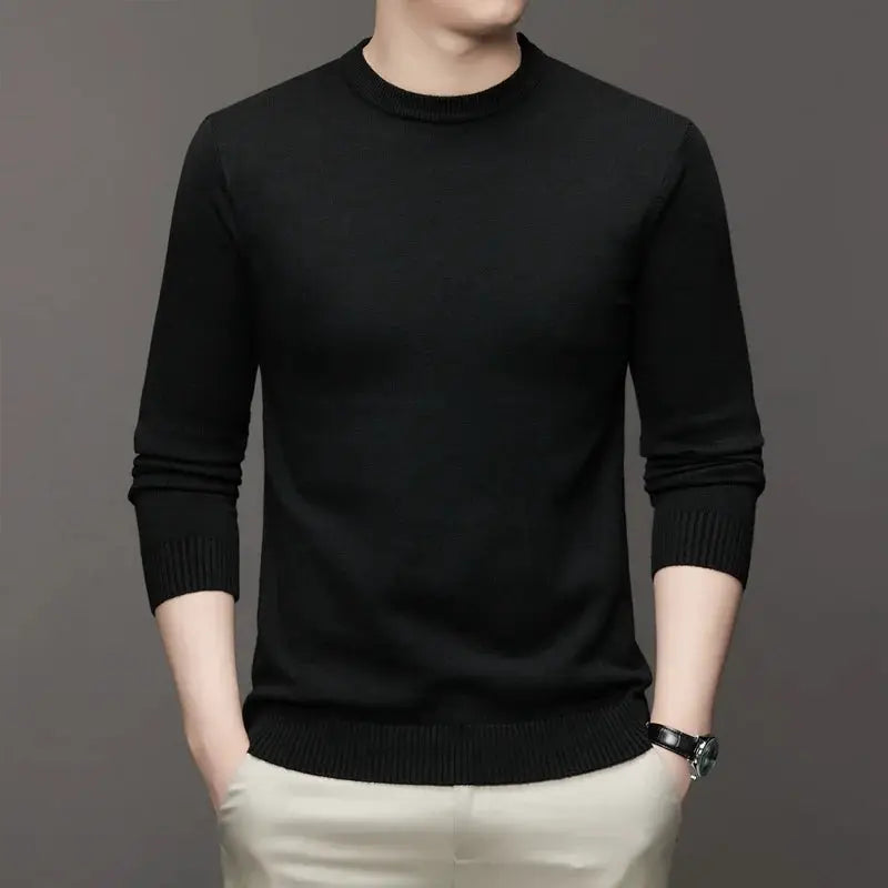 Men's black crewneck knit pullover sweater by Simples Market, solid color, lightweight long-sleeve