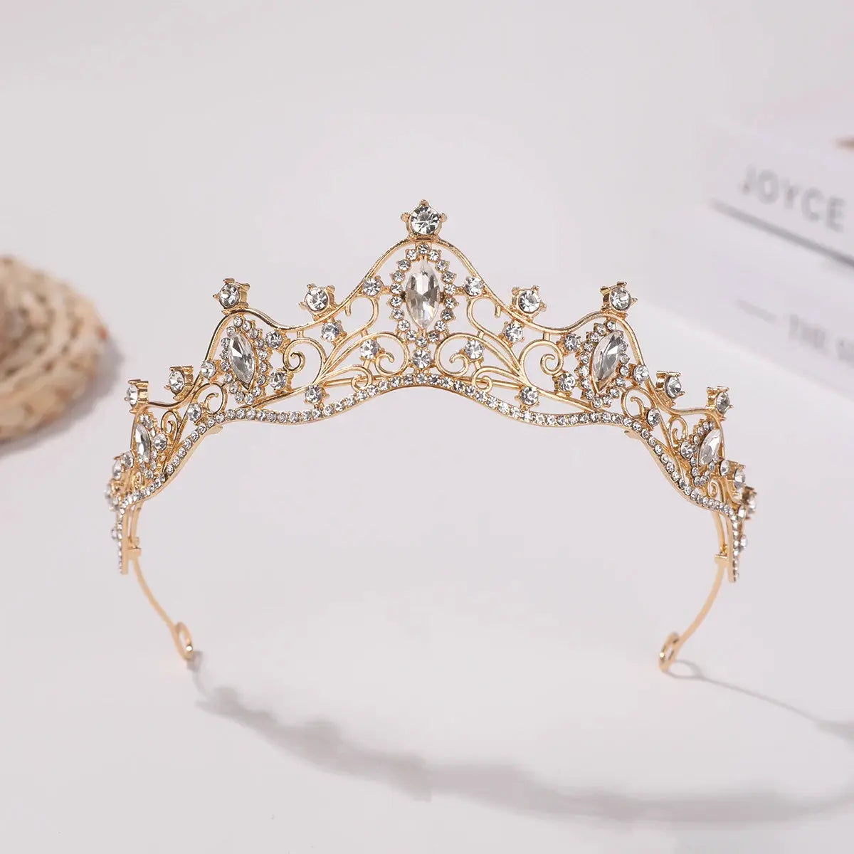 Korean Style Girls Bridal Tiara Hair Accessory for Birthday Wedding and Kids Performance Headpiece