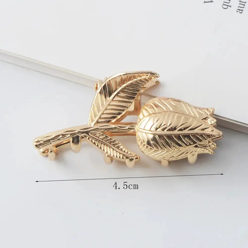 LuxeHair Geometric Metal Hair Claw Clip For Women And Girls Elegant Minimal Design For Secure Hold