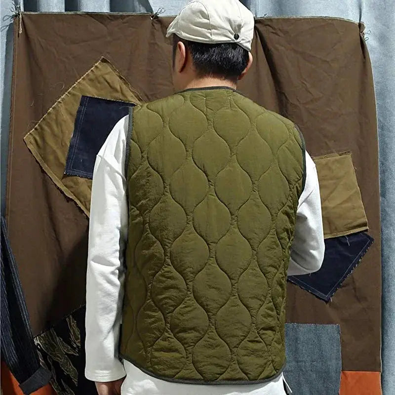 Vintage cotton padded vest for men, olive green quilted sleeveless jacket by Simples Market