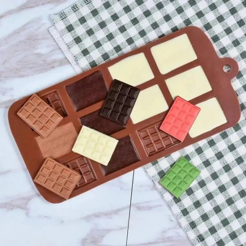12 Cavity Silicone Chocolate And Waffle Mold For Fondant Cakes DIY Candy Bar Decoration Tools Kitchen Baking