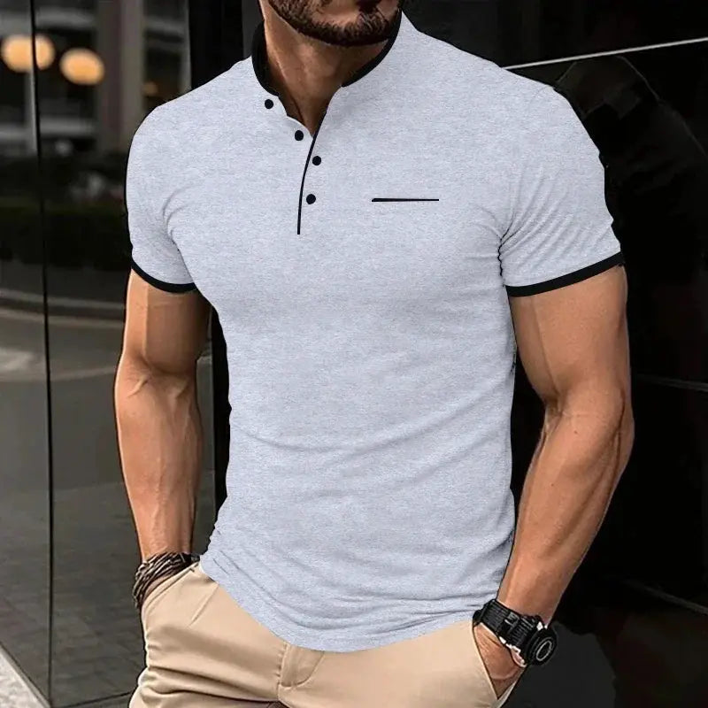 Men's short-sleeve stand-up collar T-shirt in light gray with black trim, Simples Market.