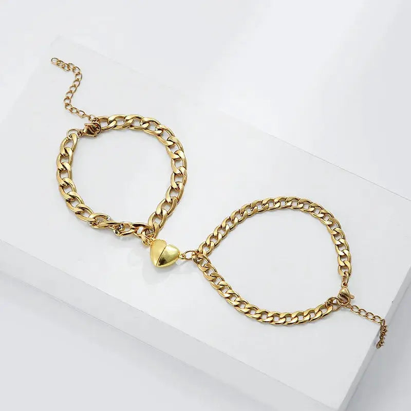 Two Piece Set Magnetic Couple Bracelets Heart Attraction Stainless Steel Cuban Chain Key Lock Jewelry Gifts