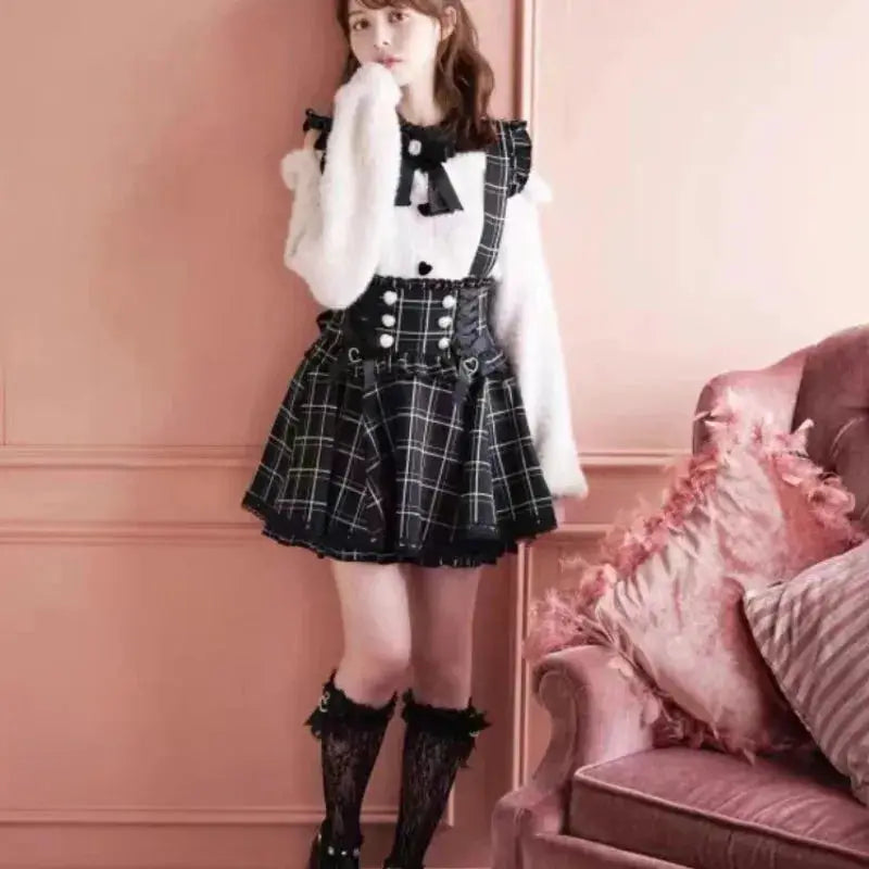 Gothic Lolita plaid suspender mini skirt in black with heart belt accents