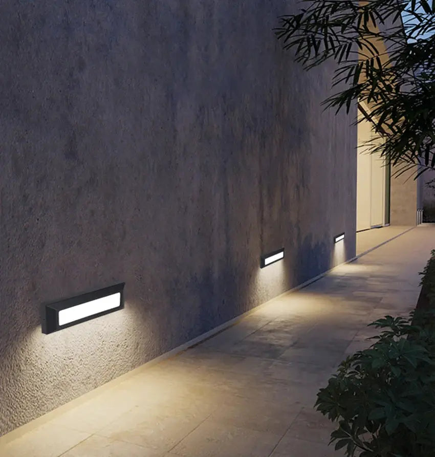 Surface-mounted LED stair light, 6W waterproof alloy wall lamp for porch, stairs and garden path; set of three