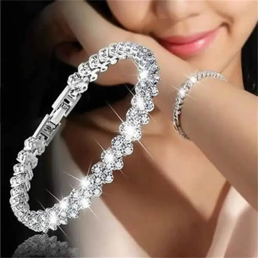 Heart-encrusted crystal zircon bracelet and ring in silver-tone zinc alloy jewelry set
