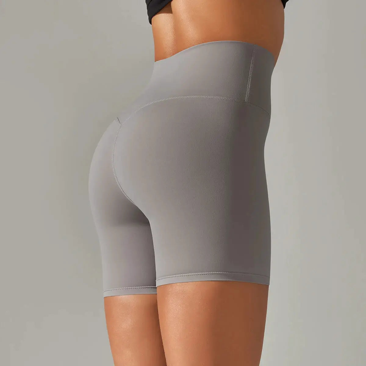 Women’s gray high-waist athletic shorts, squat-proof and quick-dry fabric