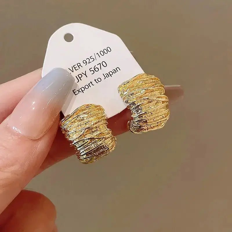 Punk Geometric Zinc Alloy Stud Earrings For Women Irregular Grain Trendy Vintage Jewelry Gift Party Travel - Simples Market