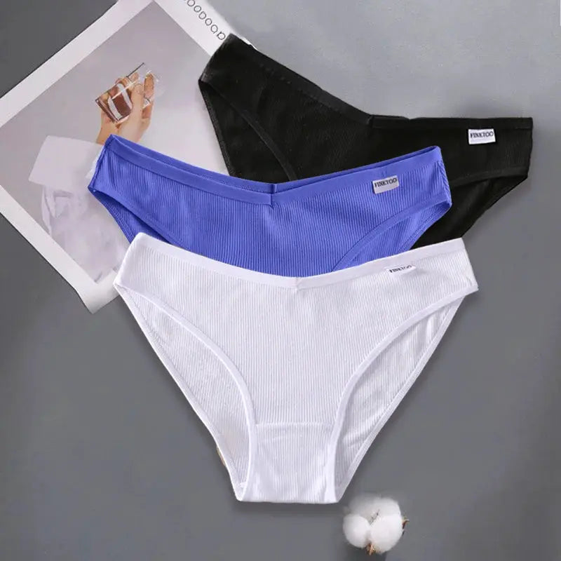 Women's cotton panties 3-pack by Simples Market, FINETOO ribbed briefs in white, blue and black
