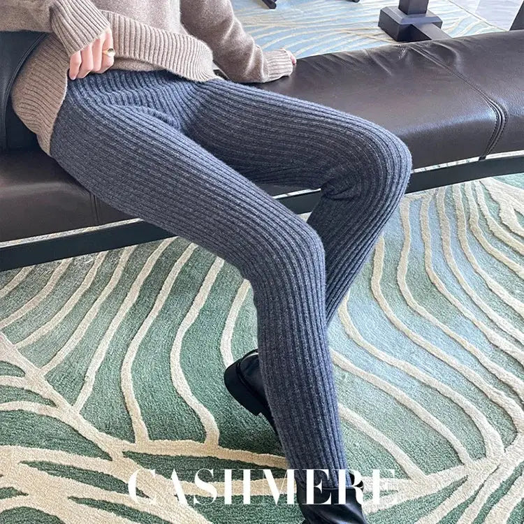 Slim high-waist ribbed knit leggings in gray-blue, ankle-length, thermal fabric