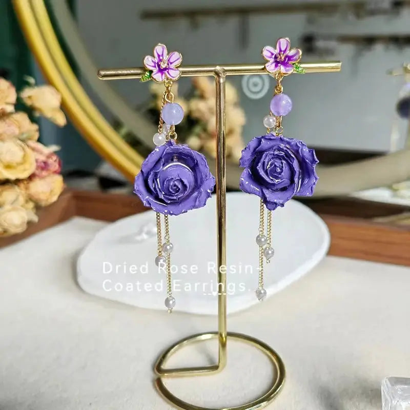 Simples Market purple rose epoxy resin long earrings, a pair with hanging pearl beads and gold chains
