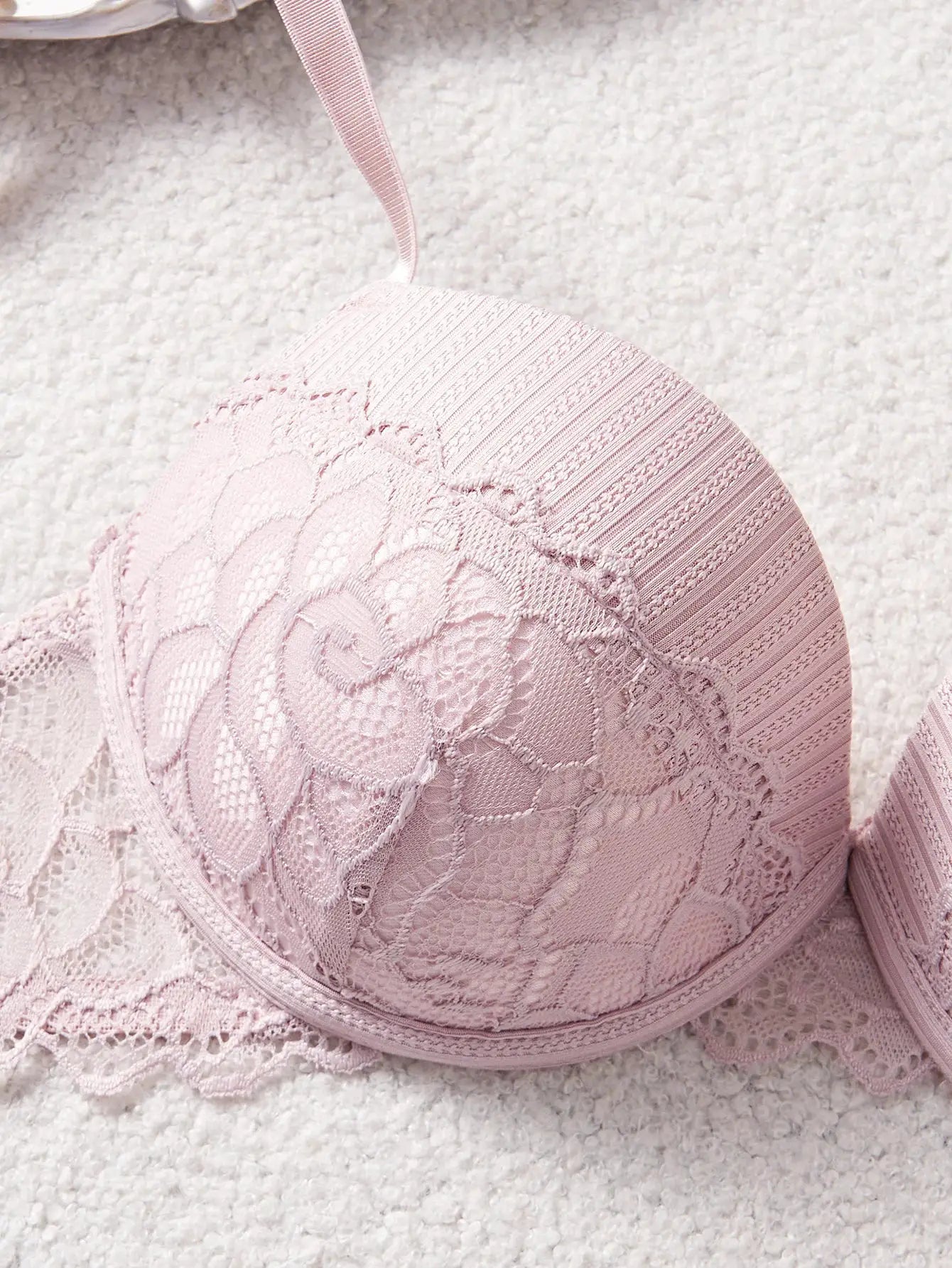 Bra, pink lace underwire push-up with patterned cups, Simples Market