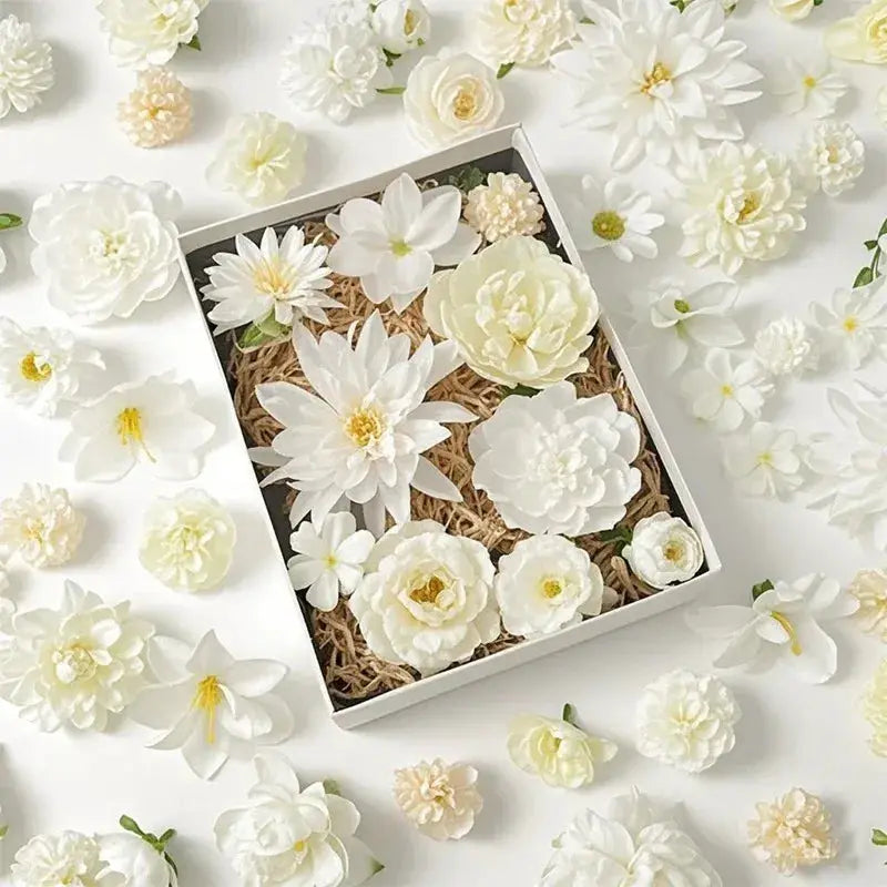 20/50-piece white silk artificial flower head set in a box for crafts, weddings and home decor (roses and daisies)