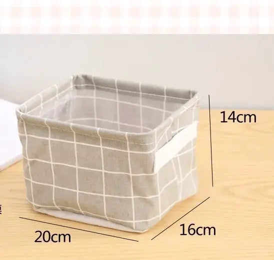 Simples Market linen desktop storage basket with grid pattern, gray fabric, 20x16x14 cm, white handles.