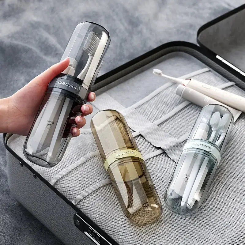 TravelEase Transparent Portable Toothbrush Case For Travel And Business Trips Durable Acrylic Hygienic Organizer