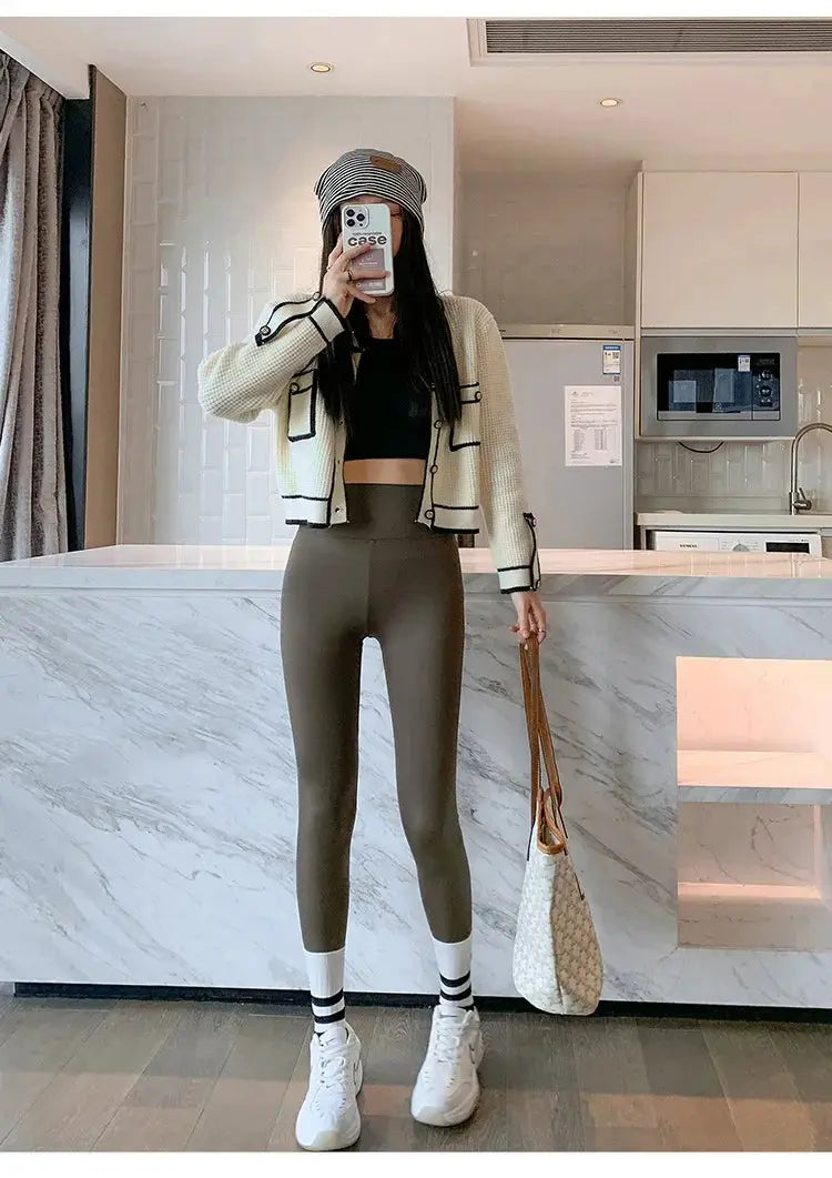 BIVIGAOS women's high-waist brushed shark leggings in olive, seamless sport leggings