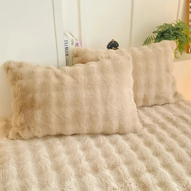 Simples Market 2pcs fluffy plush pillowcases 48x74 cm beige rabbit fleece decorative pillow covers for winter