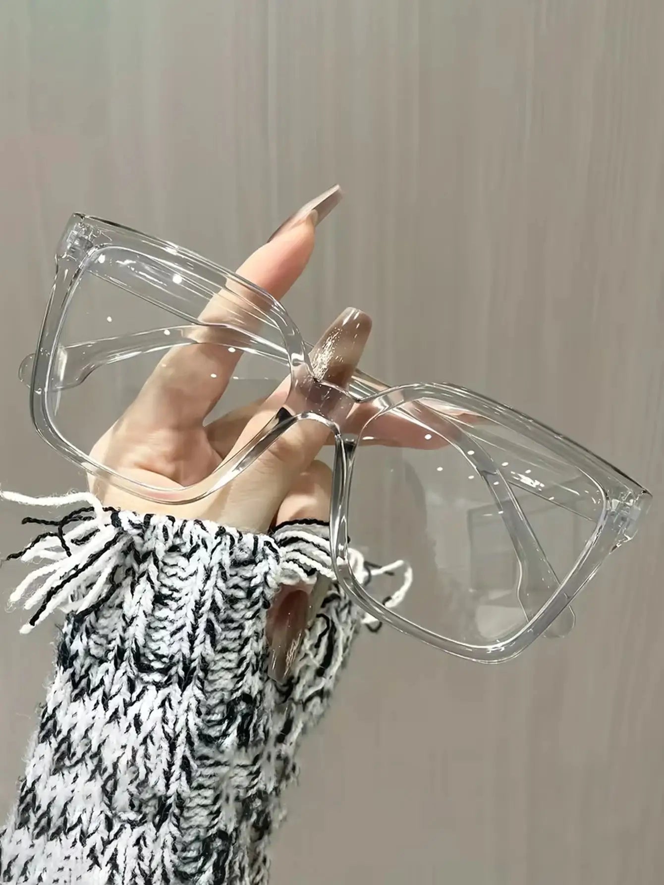 Aura Geometric Reading Glasses Unisex With Transparent Lenses Lightweight Plastic Frame For Daily Office Reading