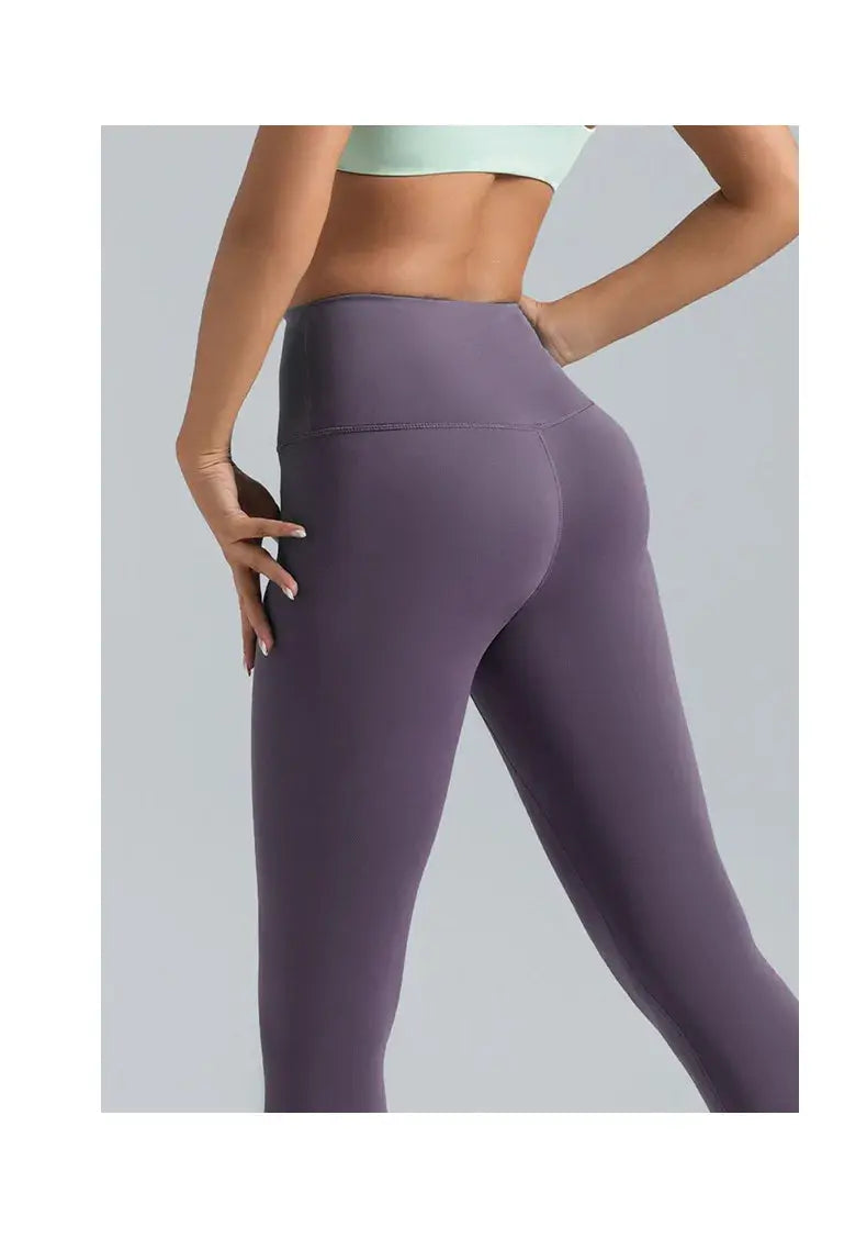 Purple high-waisted women's yoga leggings by Simples Market