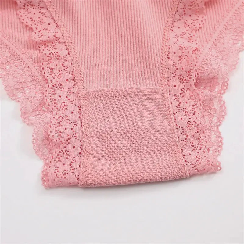 Pink cotton panties with lace trim, ribbed center panel and floral lace sides