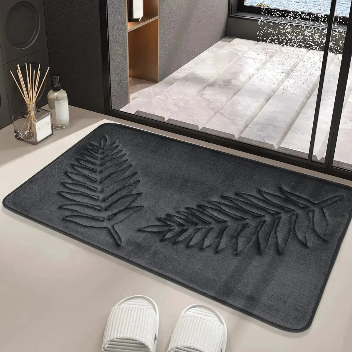 Simples Market 3-piece memory foam bathroom mat set, charcoal gray leaf-pattern bath rug