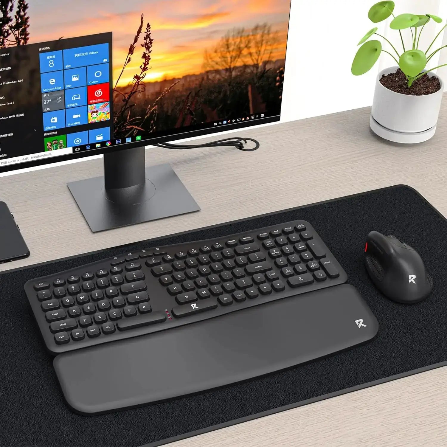 Redragon BS7162 wireless keyboard and mouse combo; black low-profile keyboard and wireless mouse on desk