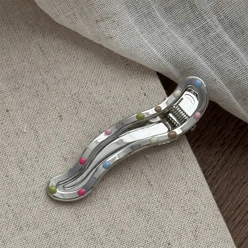 Silvery Y2K Metal Duckbill Hair Clip For Side Bangs And Everyday Glamour Retro Inspired Fashion Accessory For Women